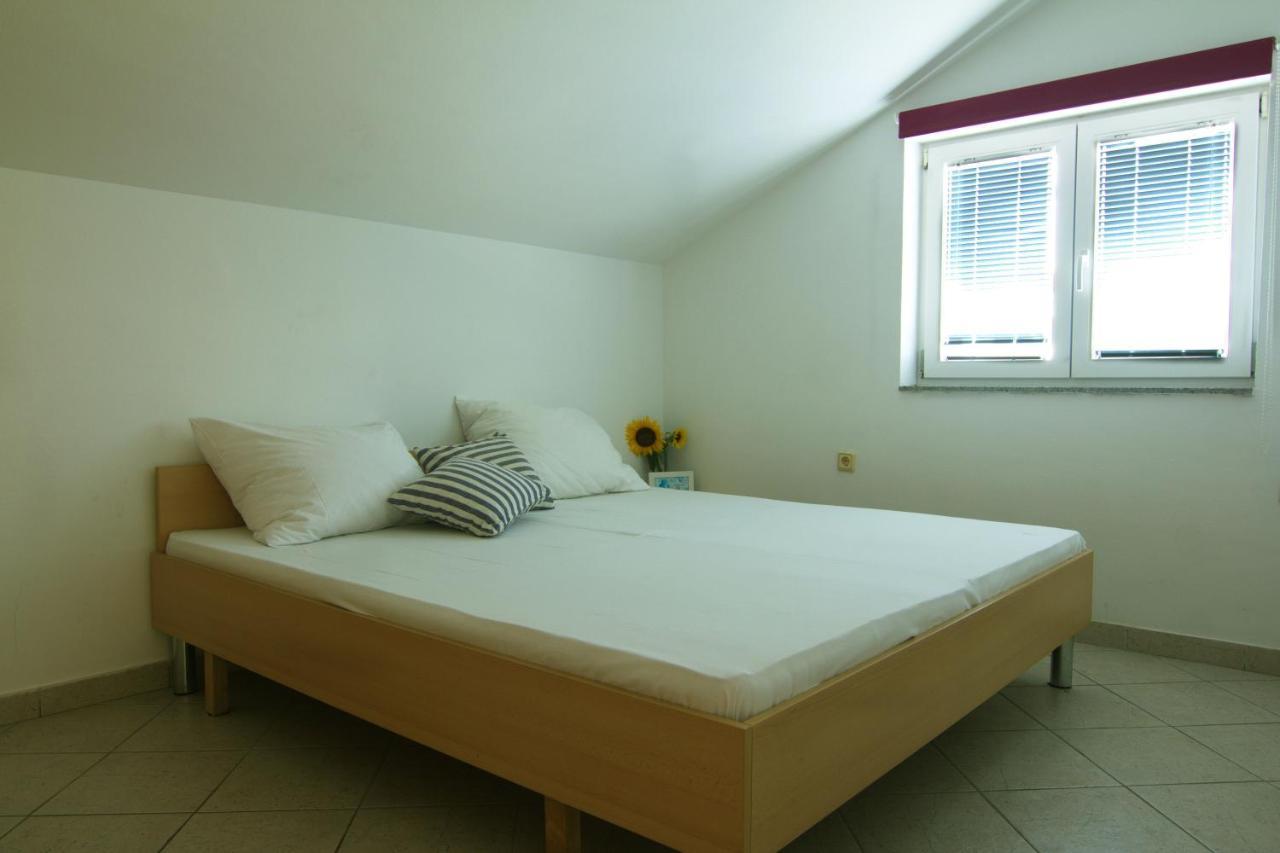 Apartments Nebeska Novalja Εξωτερικό φωτογραφία